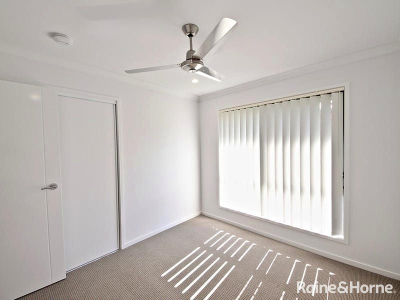 Photo - 31 Goal Crescent, Griffin QLD 4503 - Image 11