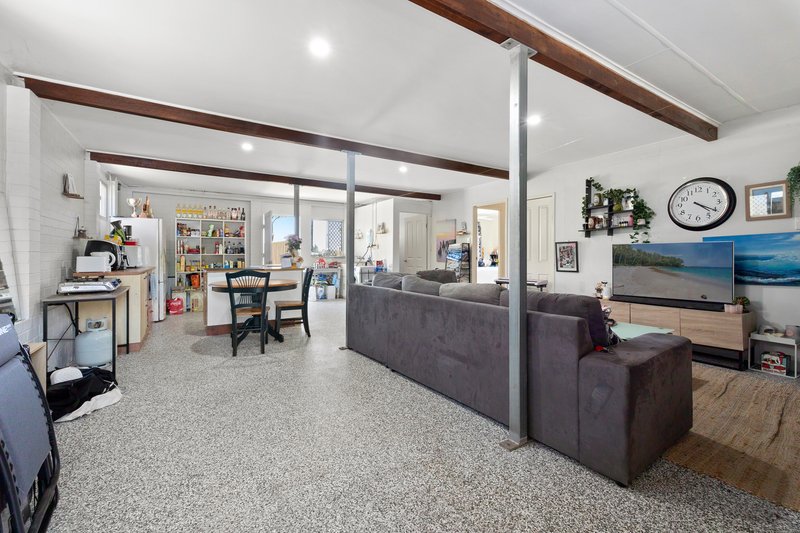 Photo - 31 Godfreys Avenue, Bli Bli QLD 4560 - Image 9