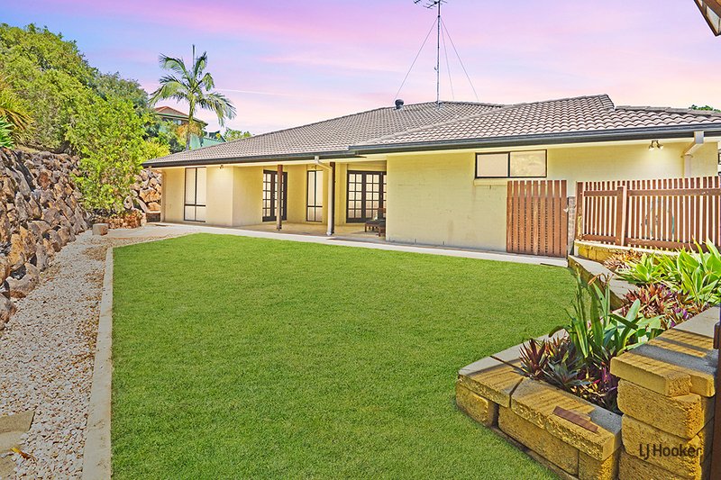 Photo - 31 Grassmere Court, Banora Point NSW 2486 - Image 8