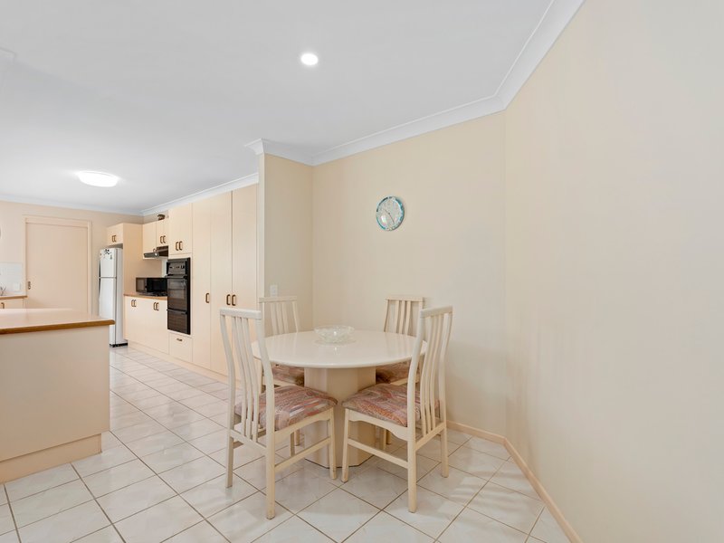 Photo - 31 Greg Norman Cres , Parkwood QLD 4214 - Image 10