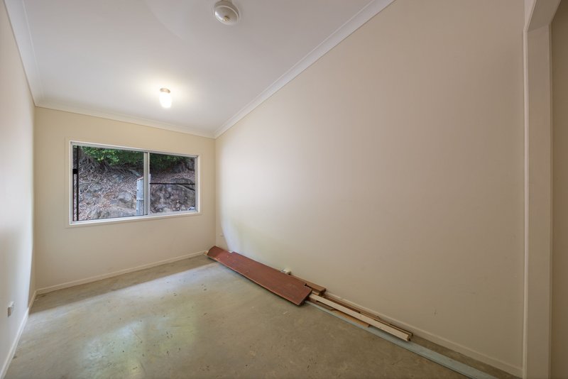 Photo - 31 Gun Ally Road, Sugarloaf QLD 4800 - Image 12