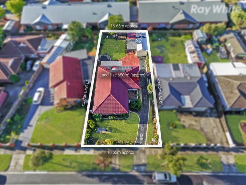 31 Halton Road, Dandenong North VIC 3175