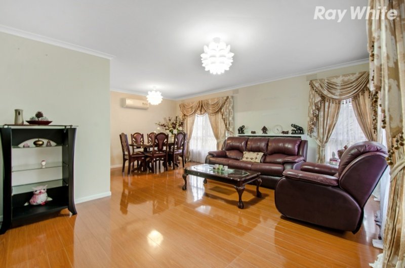 Photo - 31 Halton Road, Dandenong North VIC 3175 - Image 4