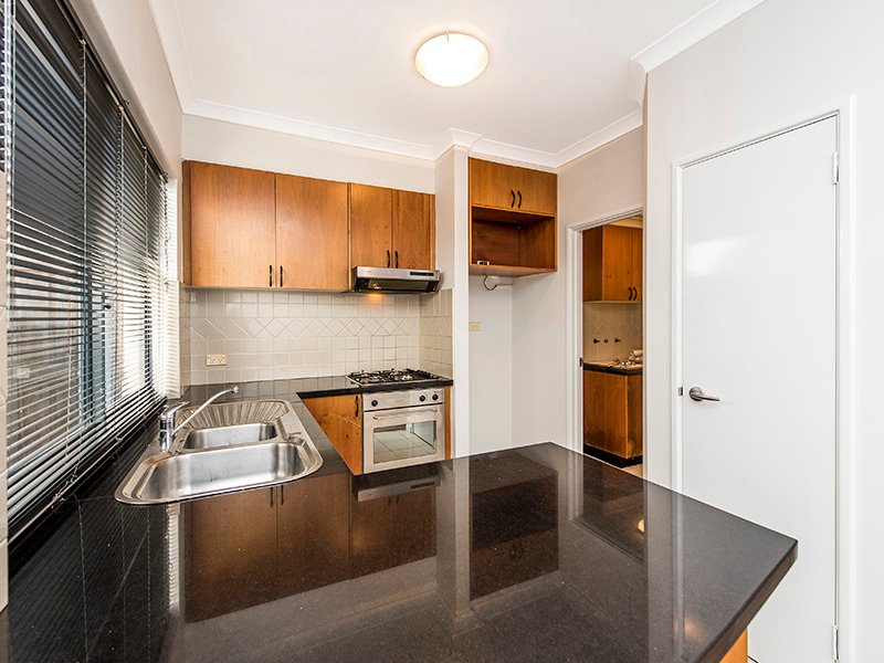 Photo - 3/1 Hammond Street, West Perth WA 6005 - Image 4