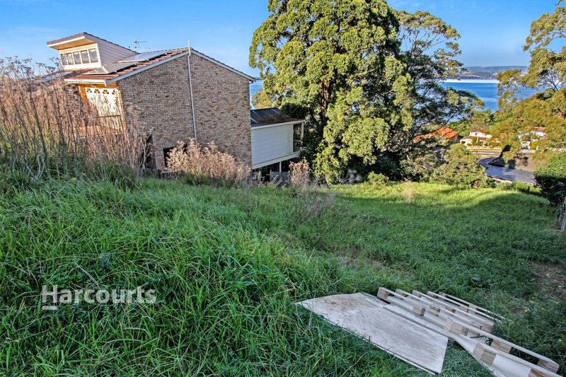 Photo - 31 Hassan Street, Lake Heights NSW 2502 - Image 2