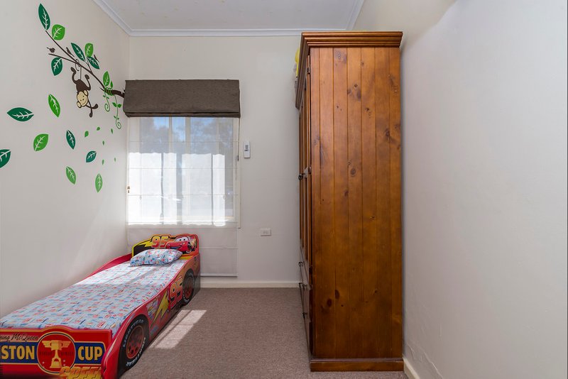 Photo - 31 Haynes Street, Elizabeth Grove SA 5112 - Image 8