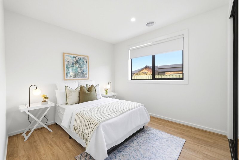 Photo - 31 Horseshoe Circuit, Bacchus Marsh VIC 3340 - Image 16