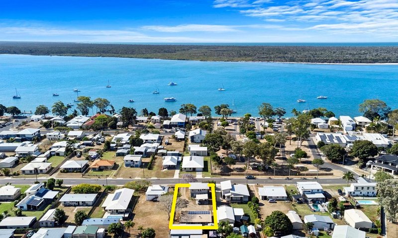 Photo - 31 Howard Street, Burrum Heads QLD 4659 - Image 2