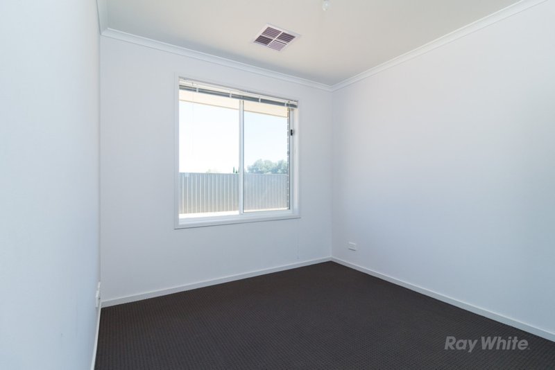 Photo - 31 Huon Road, Angle Vale SA 5117 - Image 13