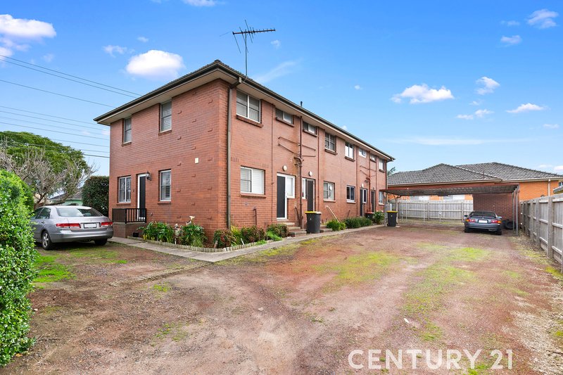 Photo - 3/1 Iona Street, Clayton VIC 3168 - Image 11