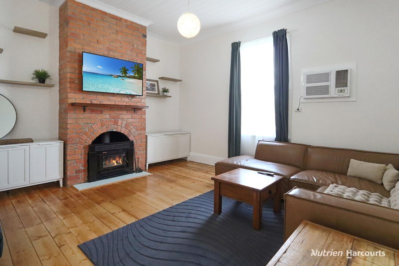 Photo - 31 Jackson Street, Casterton VIC 3311 - Image 3