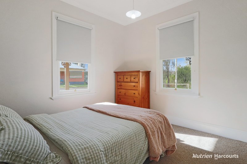 Photo - 31 Jackson Street, Casterton VIC 3311 - Image 8