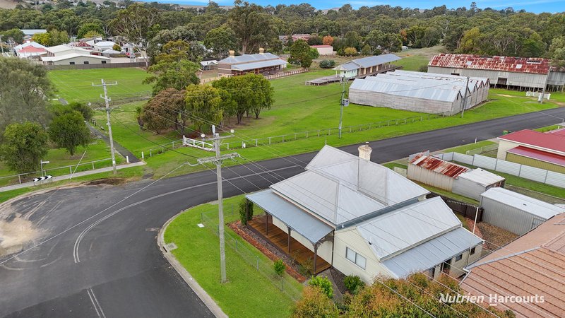 Photo - 31 Jackson Street, Casterton VIC 3311 - Image 15
