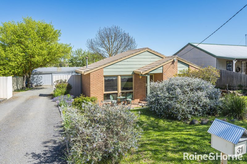 31 Jacobs Avenue, Kyneton VIC 3444