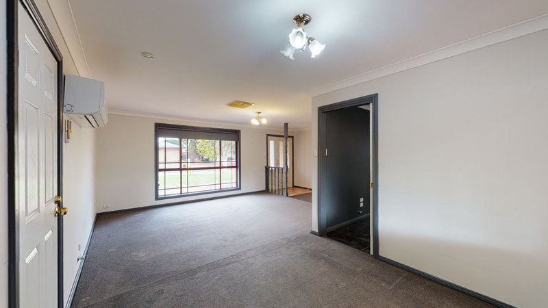 Photo - 31 Jacqueline Drive, Dubbo NSW 2830 - Image 8