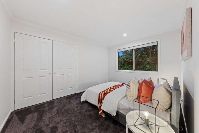 Photo - 31 Jacqueline Place, Pakenham VIC 3810 - Image 11