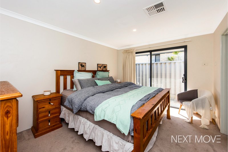 Photo - 31 Jagoe Loop, Willagee WA 6156 - Image 16