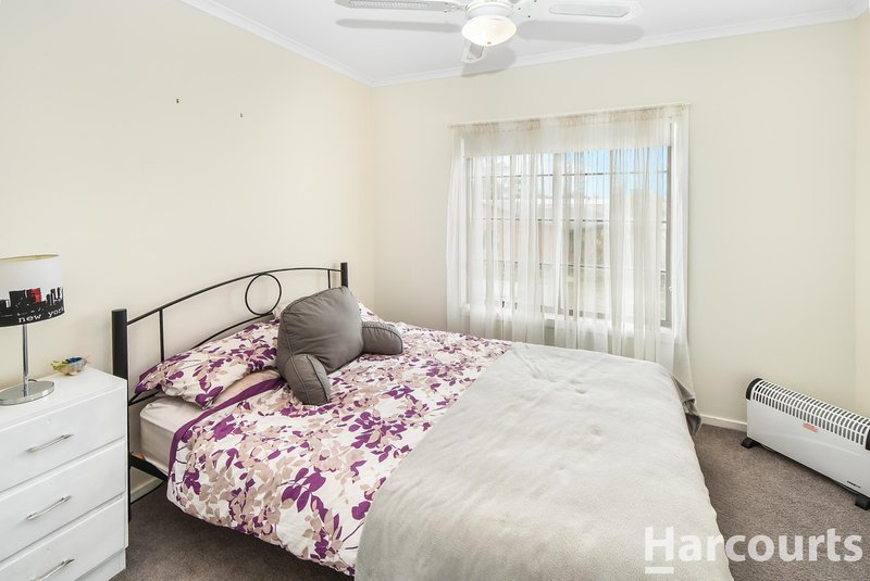 Photo - 31 Jenkinson Avenue, Horsham VIC 3400 - Image 8