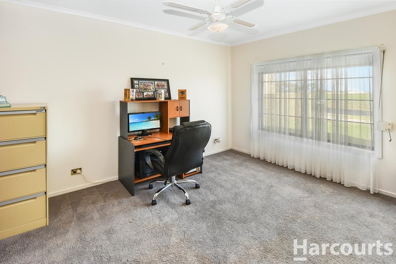 Photo - 31 Jenkinson Avenue, Horsham VIC 3400 - Image 9