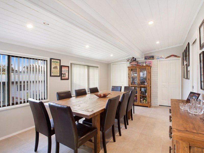 Photo - 31 Jetty Avenue, Charmhaven NSW 2263 - Image 6