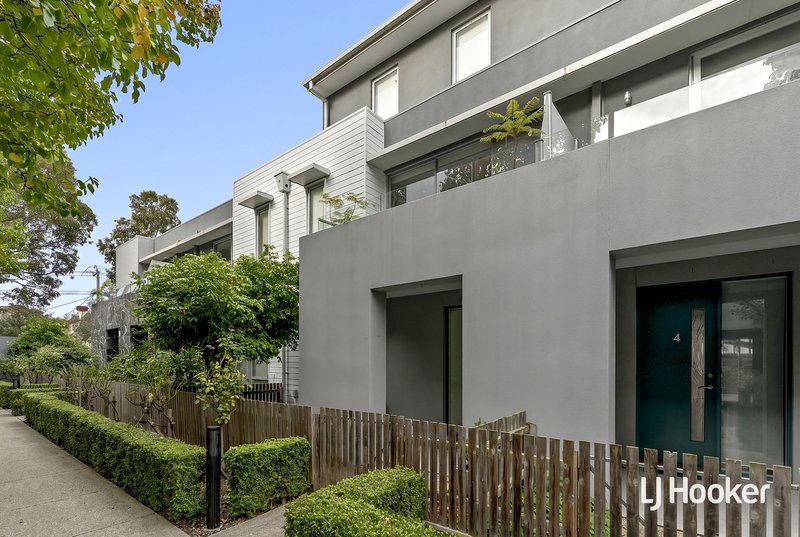 Photo - 3/1 Johnston Street, Newport VIC 3015 - Image 2