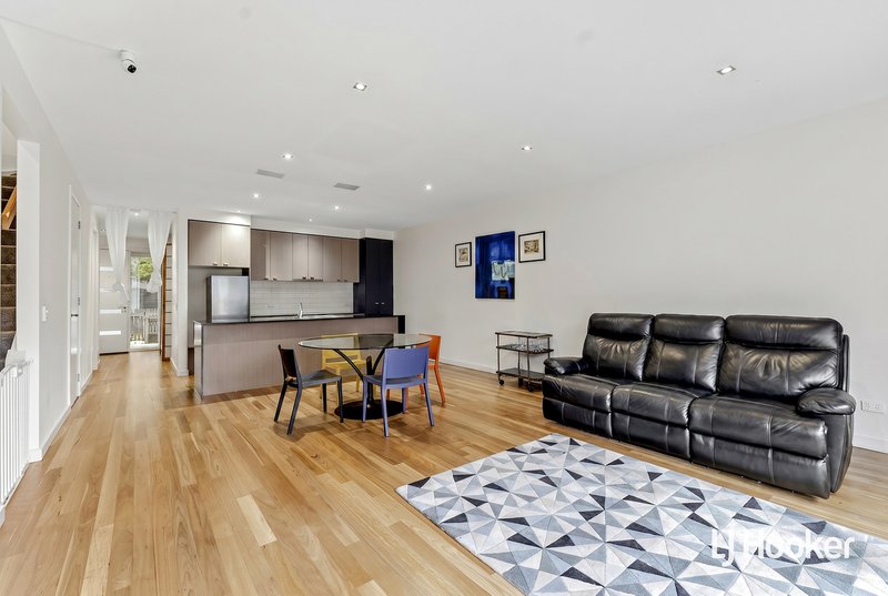 Photo - 3/1 Johnston Street, Newport VIC 3015 - Image 7