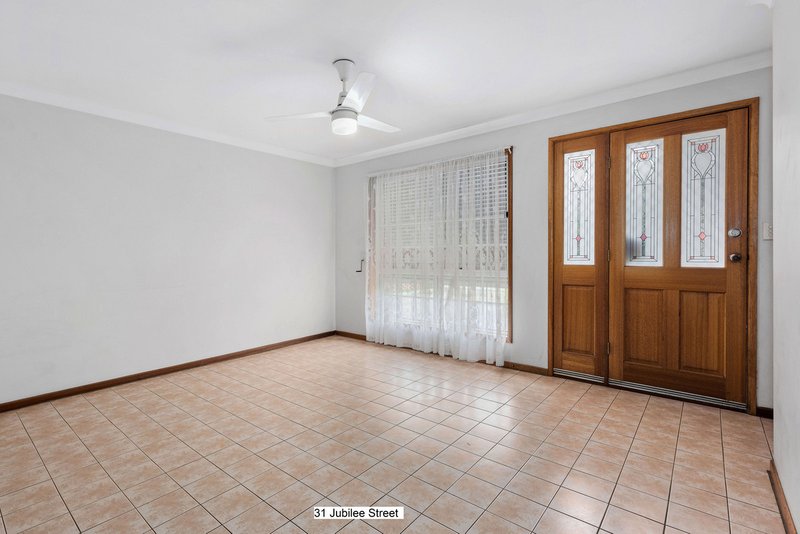 Photo - 31 Jubilee Street, Greenslopes QLD 4120 - Image 4