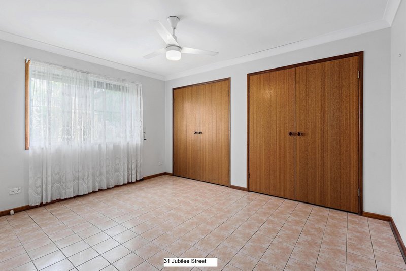 Photo - 31 Jubilee Street, Greenslopes QLD 4120 - Image 6