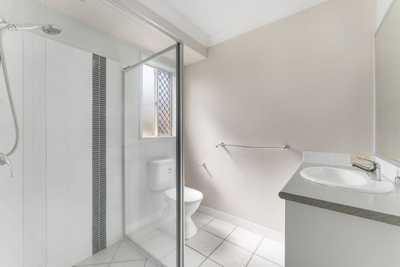 Photo - 31 Julie Street, Crestmead QLD 4132 - Image 3