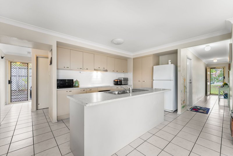 Photo - 31 Julie Street, Crestmead QLD 4132 - Image 6
