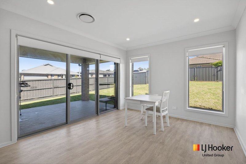 Photo - 31 Kalangara Road, Silverdale NSW 2752 - Image 10