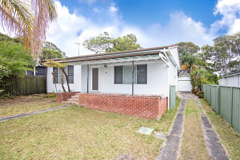 31 Kalani Street, Budgewoi NSW 2262