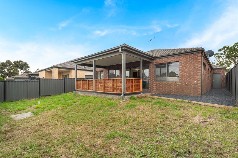 Photo - 31 Kensley Circuit, Craigieburn VIC 3064 - Image 23