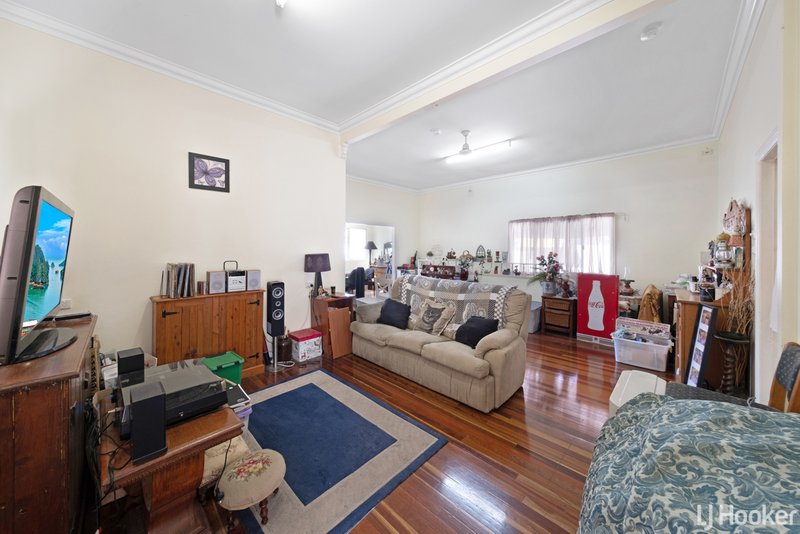 Photo - 31 Kent Street, Rockhampton City QLD 4700 - Image 4