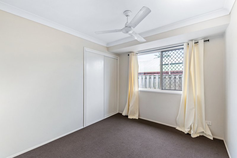 Photo - 31 Kevin Street, Deception Bay QLD 4508 - Image 10