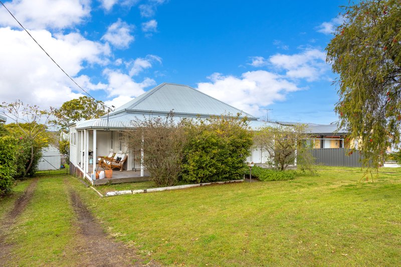 Photo - 31 Killawarra Street, Wingham NSW 2429 - Image 3