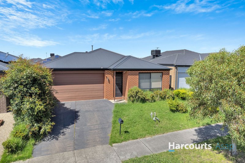 31 Kilmarnock Way, Clyde North VIC 3978