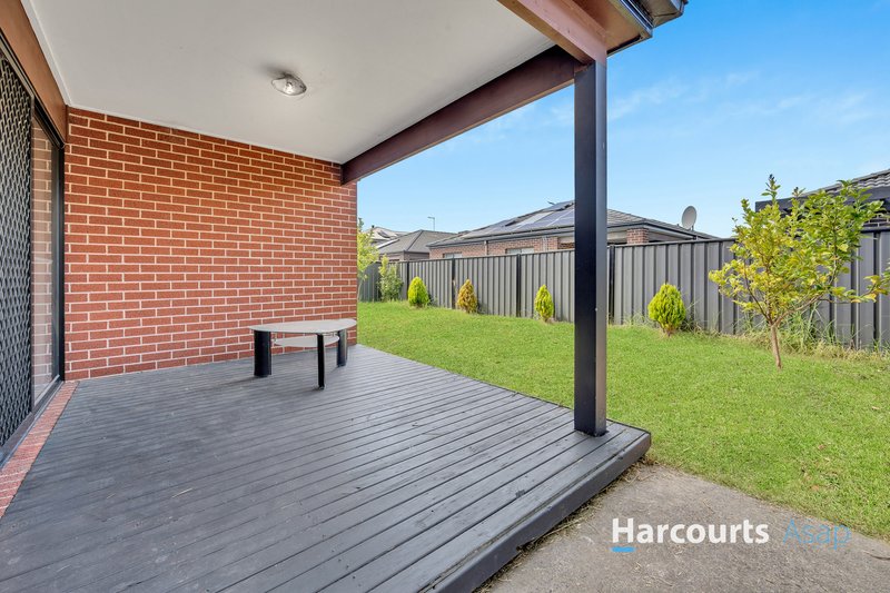 Photo - 31 Kilmarnock Way, Clyde North VIC 3978 - Image 14