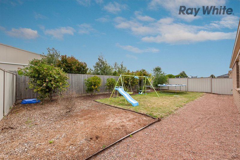 Photo - 31 Kilmore Street, Brookfield VIC 3338 - Image 9