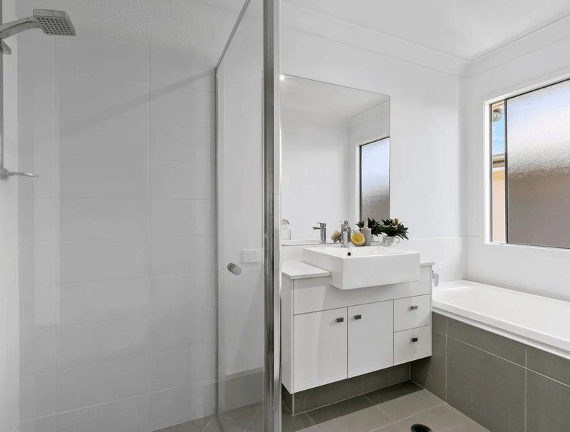 Photo - 31 Kintore Street, Annerley QLD 4103 - Image 13