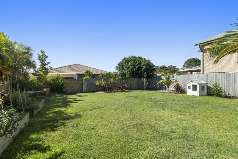 Photo - 31 Kitchener Street, Tugun QLD 4224 - Image 3