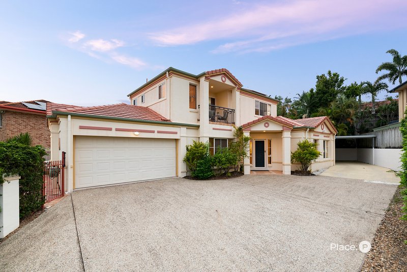 Photo - 31 Konrad Place, Sinnamon Park QLD 4073 - Image 1