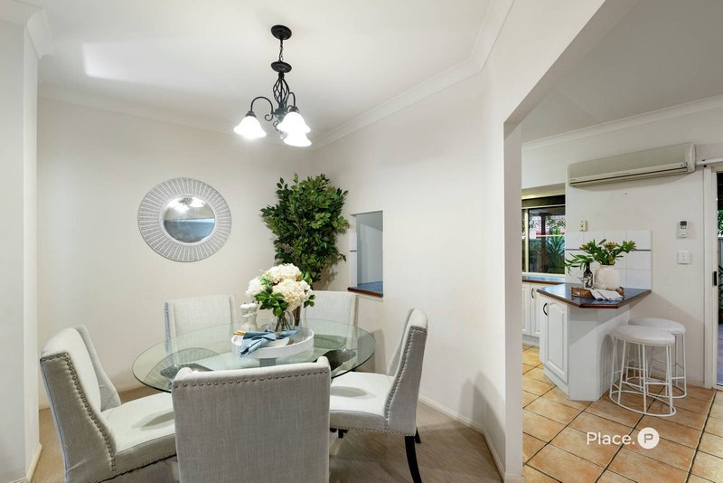 Photo - 31 Konrad Place, Sinnamon Park QLD 4073 - Image 12