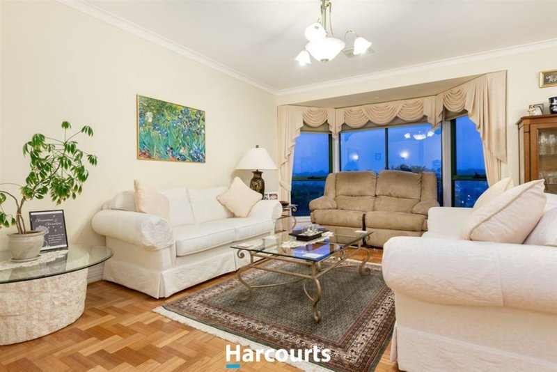 Photo - 31 Kramer Drive, Berwick VIC 3806 - Image 7