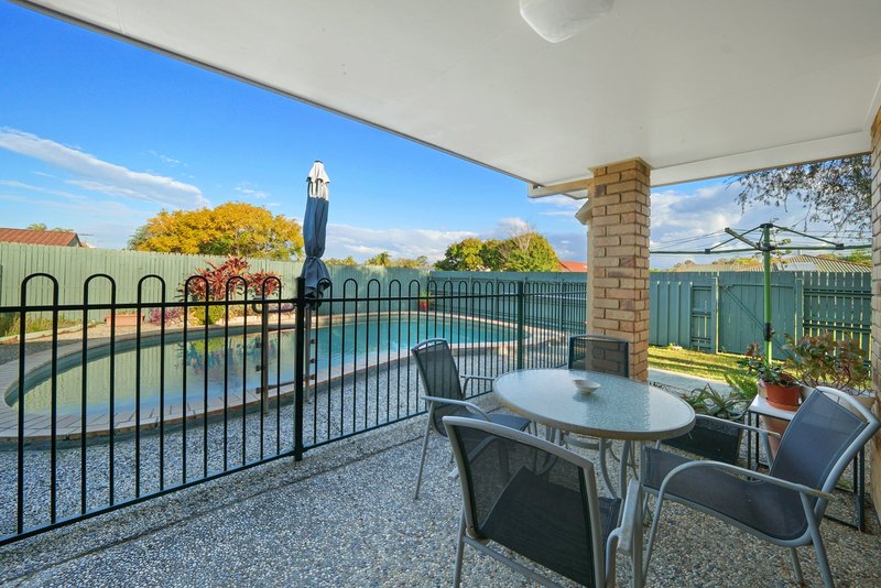 Photo - 31 Kyeema Crescent, Bald Hills QLD 4036 - Image 11