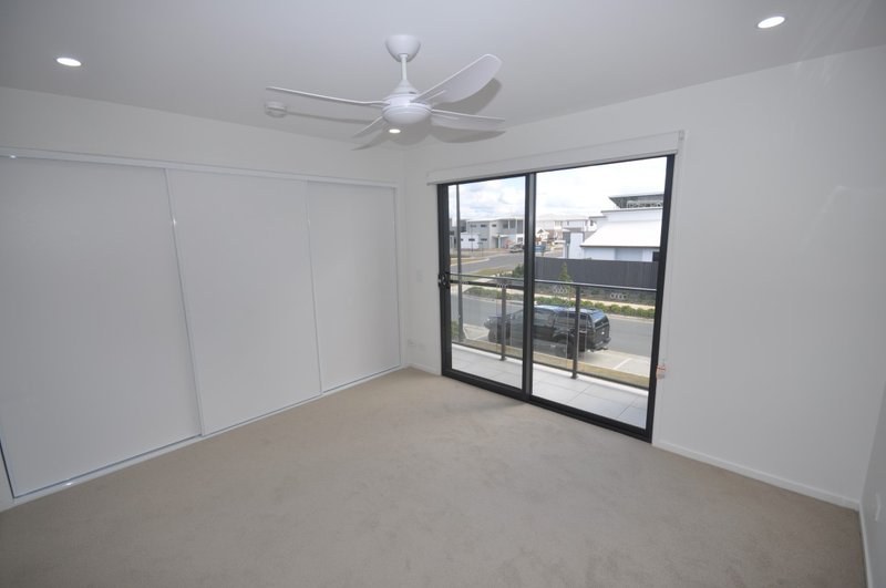 Photo - 31 Lady Elliot Avenue, Banya QLD 4551 - Image 5