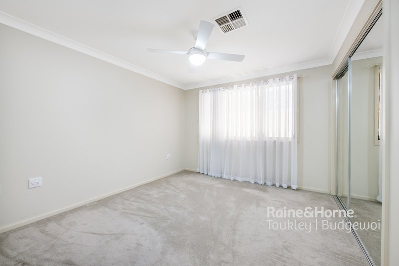 Photo - 3/1 Lakeview Street, Toukley NSW 2263 - Image 10