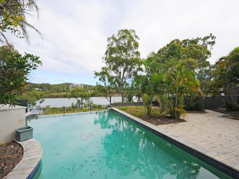 Photo - 31 Langdon Street, Tannum Sands QLD 4680 - Image 3