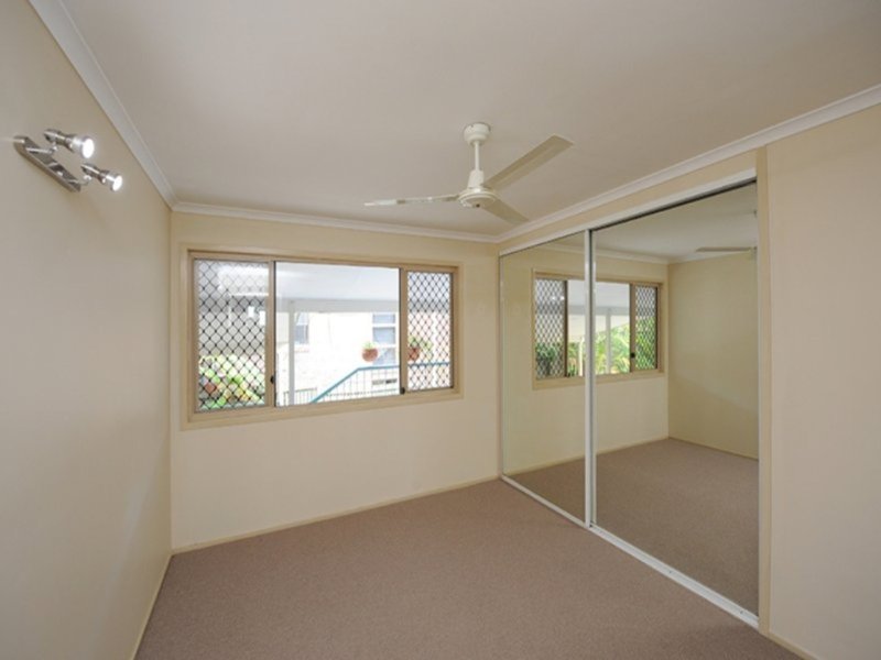 Photo - 31 Langdon Street, Tannum Sands QLD 4680 - Image 12