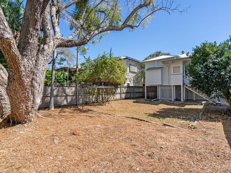 Photo - 31 Latrobe Street, East Brisbane QLD 4169 - Image 13